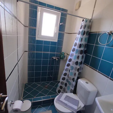 בית נופש John&effie's ליגיה