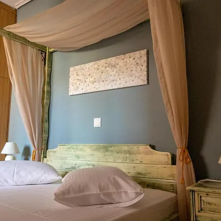 John&effie's Tatil Evi