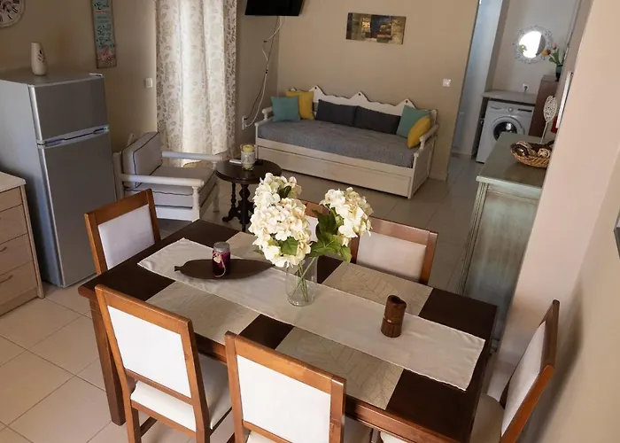 John&effie's Лигия